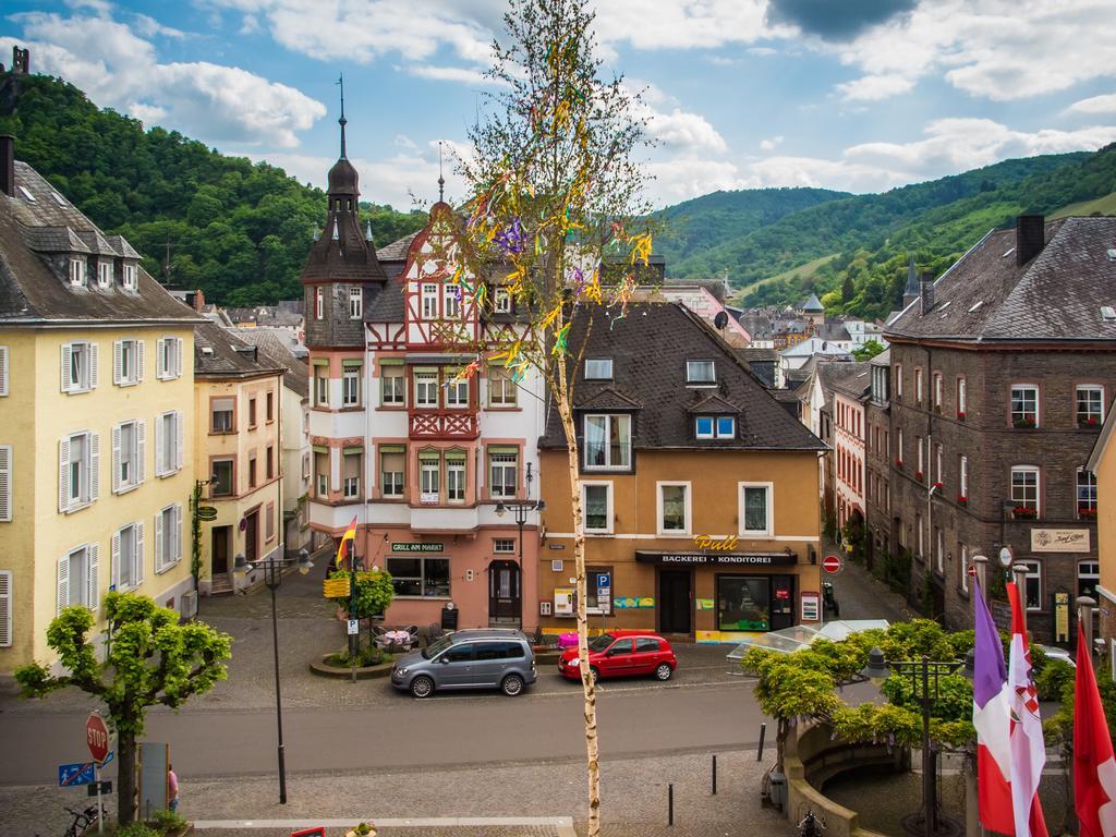 Zimmer Am Markt Traben-Trarbach Exteriör bild